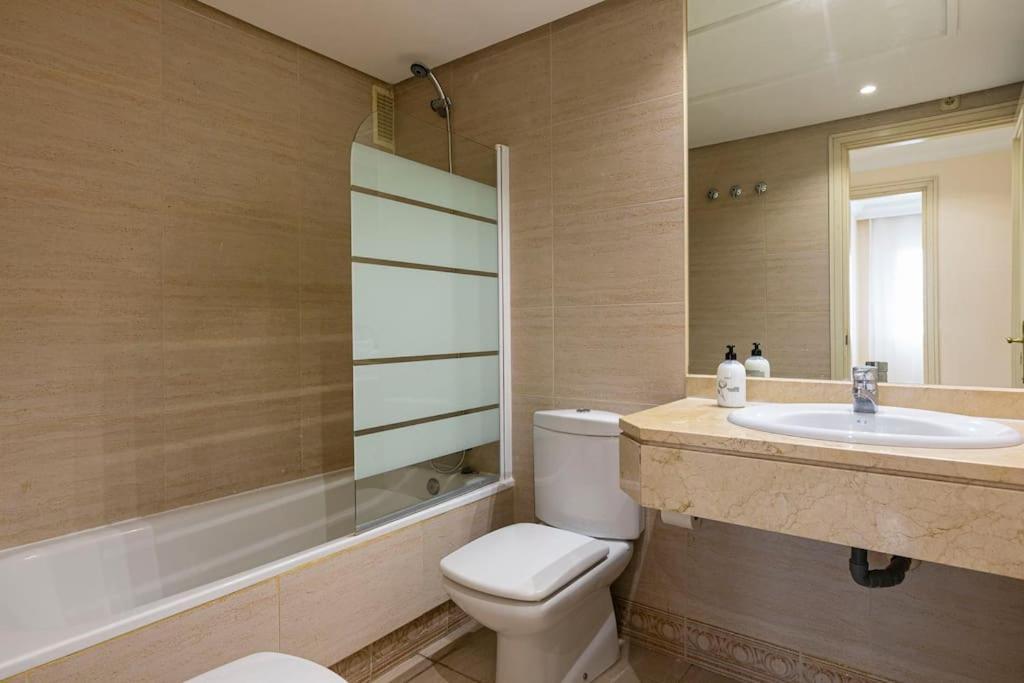 Apartment Luminous Puerto Banus, 2 Bedrooms And Parking Marbella
