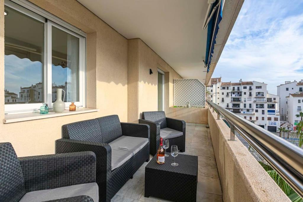 Luminous Puerto Banus, 2 Bedrooms And Parking Marbella