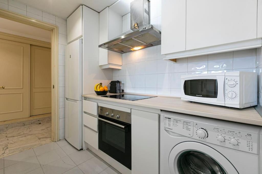 Apartment Luminous Puerto Banus, 2 Bedrooms And Parking Marbella